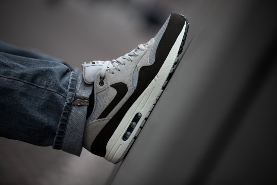 Nike Air Max 1 “LA Raiders” – simple & clean