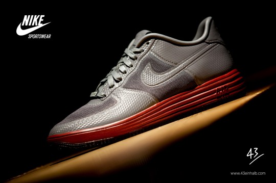 Nike Lunar Force 1 QS Nike Lunar Force 1 QS