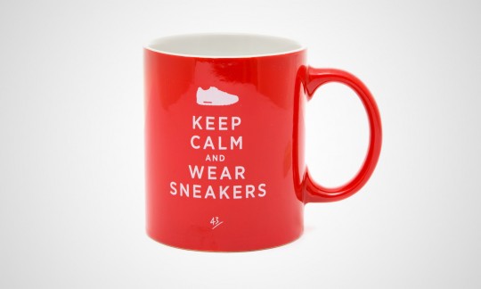43einhalb Sneakertasse Keep calm and wear sneakers