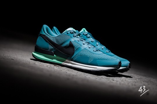 nike-pegasus-8330-mineral-teal-1