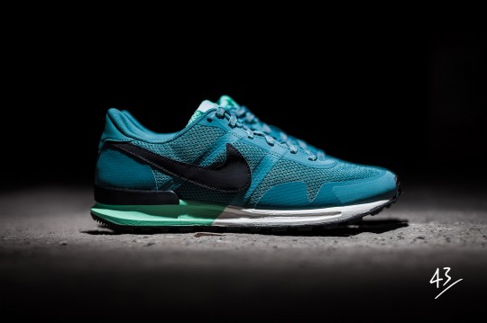 nike-pegasus-8330-mineral-teal-2