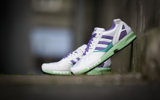adidas Originals “adi archive” ZX 7000 OG