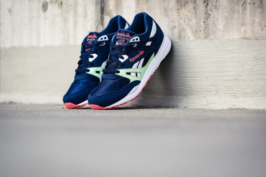 reebok-deep-blue-sea-1