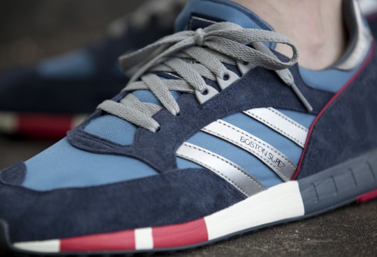 adidas-boston-grau-blau-03