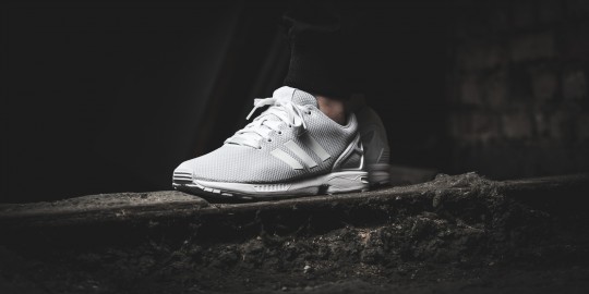 adidas Originals ZX Flux (weiß)