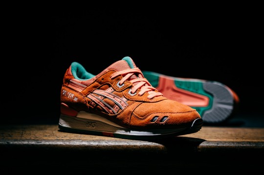 asics-gellyte3-wmns-waterproof-orange-3