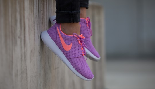 nike-724850-581-wmns-roshe-one-br-2