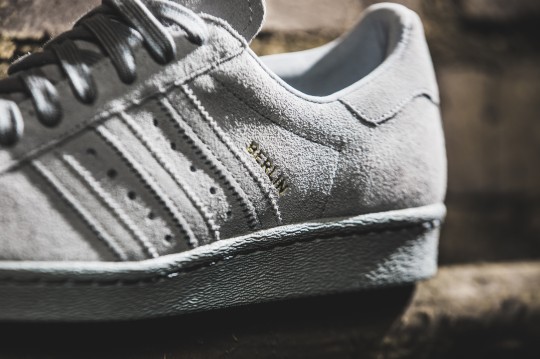 adidas-b32661-superstar-80s-city-series-grey-3