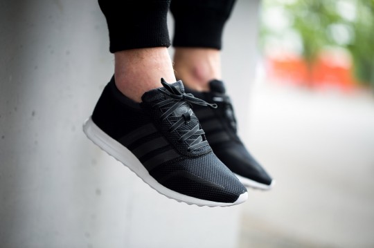 Adidas-Los-Angeles-S42019-01