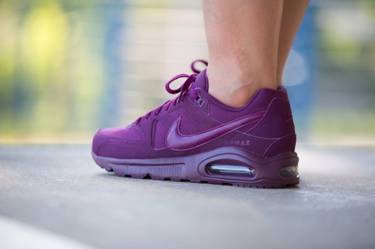 Nike-air-max-command-397690-555-01