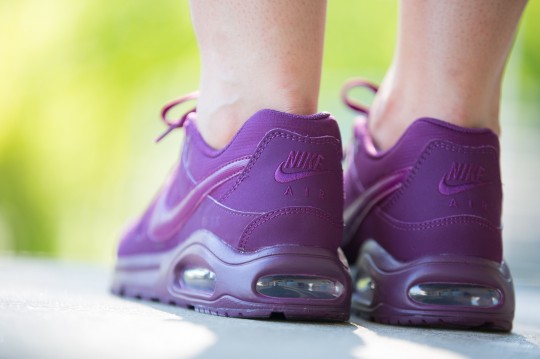 Nike-air-max-command-397690-555-02