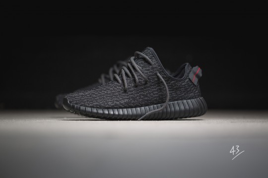 adidas-yeezy-350-boost-AQ2659-01