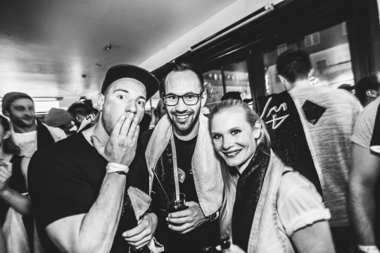 Handtuchparty-OVIS-82-2