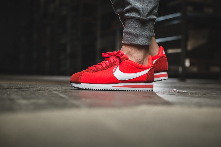 Nike-wmns-cortez-nylon-749864-616-5