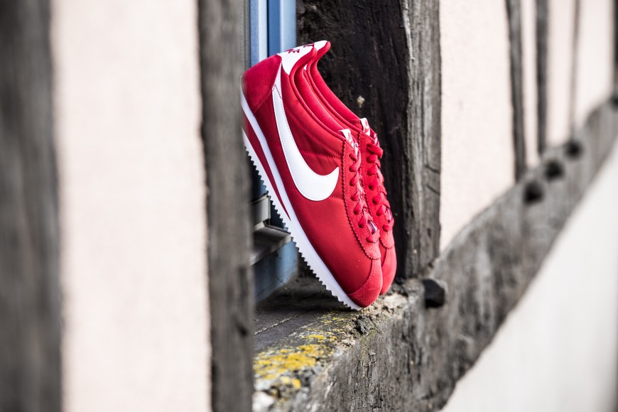 nike-532487-604-classic-cortez-nylon-red-2