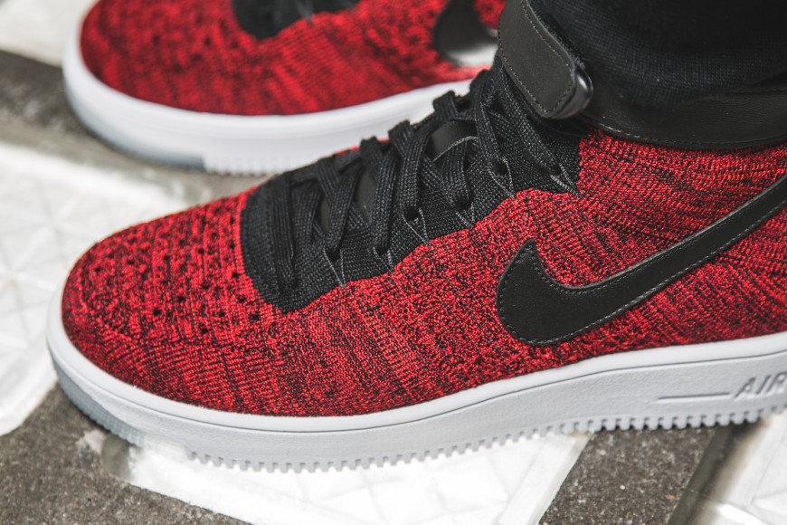 nike-air-force-flyknit-817420-600-6