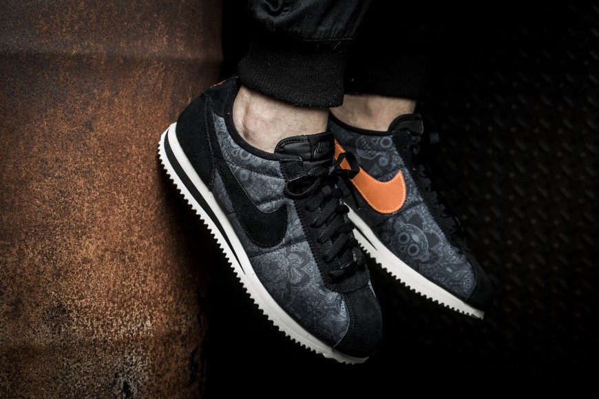 nike-cortez-basic-prem-qs-816562-001-1