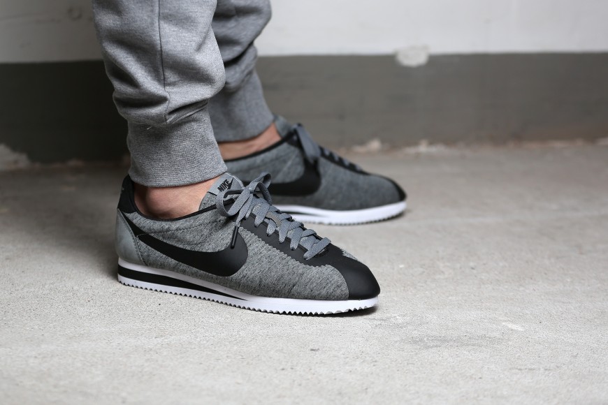 nike-cortez-tech-pack-02-b