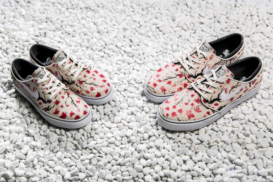 nike-cherry-blossom-pack-2
