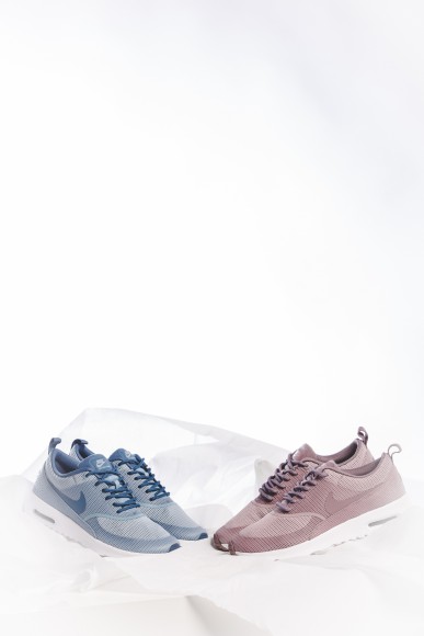 nike-wmns-air-max-thea-pack-pantone-11