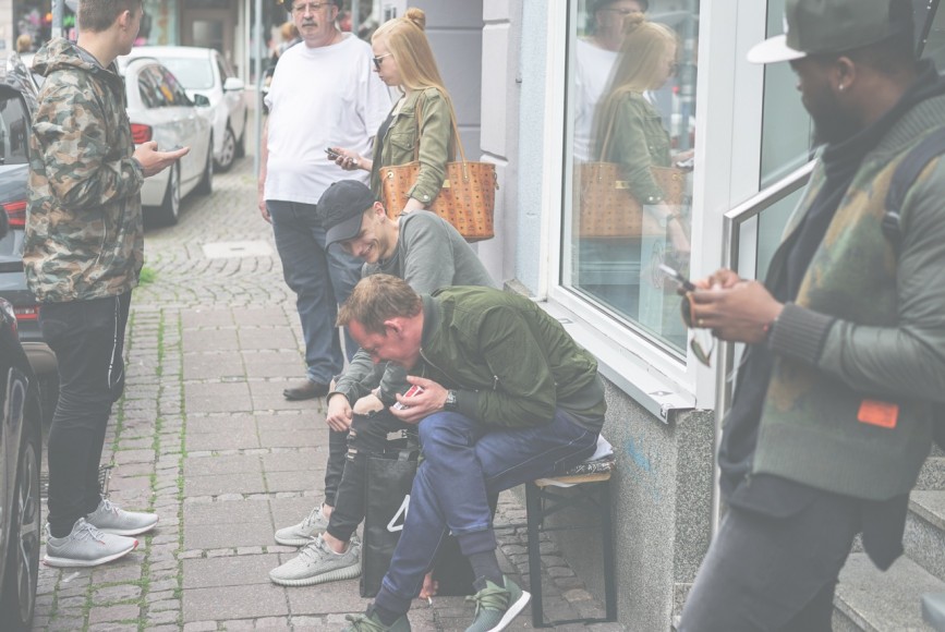 adidas-Yeezy-Boost-750-instore-5