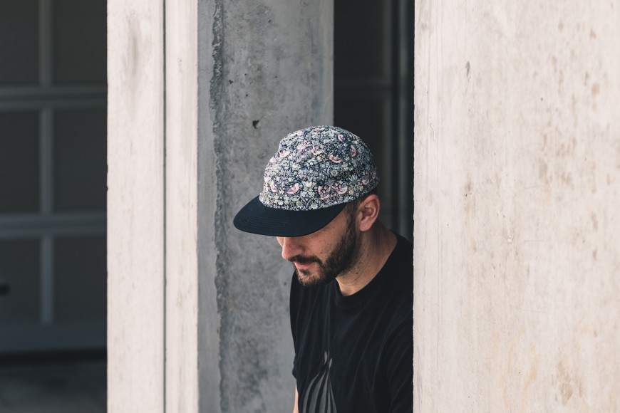 so-mad-5 Panel Liberty Strawberry Thief-1