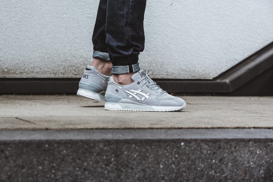 asics-HN6A1-1301-gel-respector-4