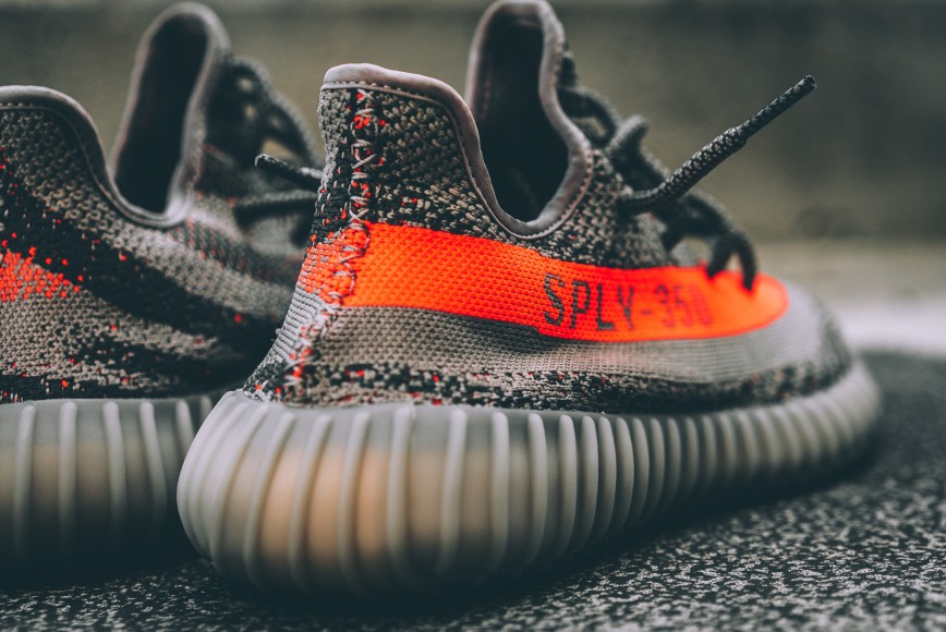 adidas-bb1826-yeezy-350-v2-beluga-4