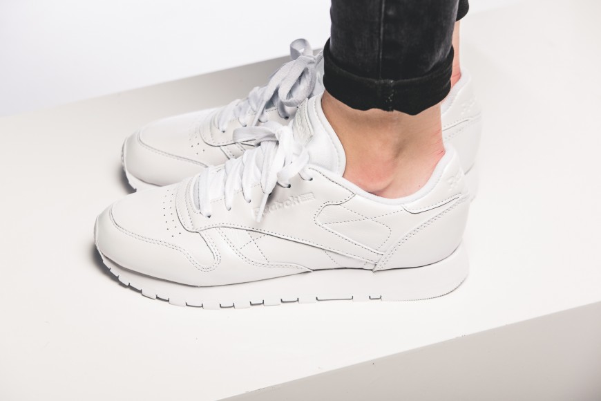 reebok-bd4420-wmns-classic-leather-pearlized-5