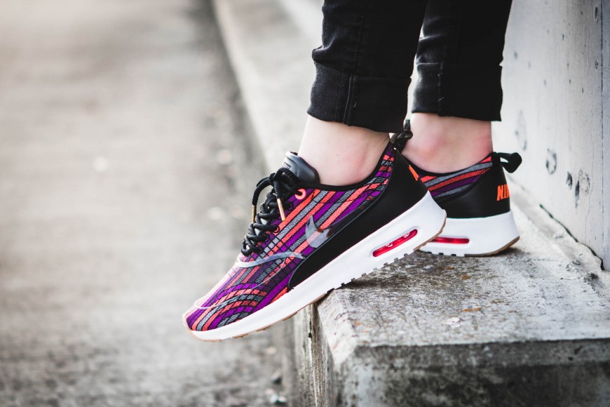 nike-885021-001-wmns-air-max-thea-run-ultra-jcrd-prm-2-2