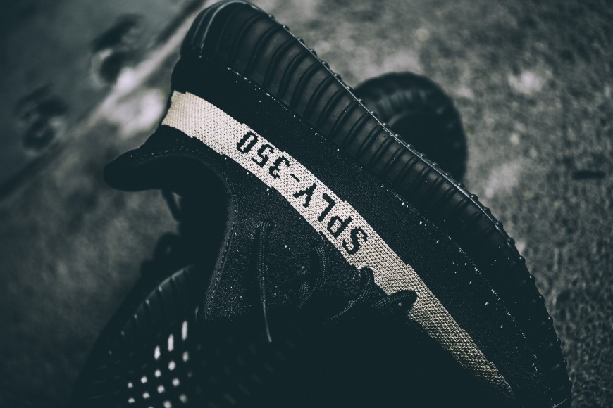 adidas-by1604-yeezy-v2-black-white-3