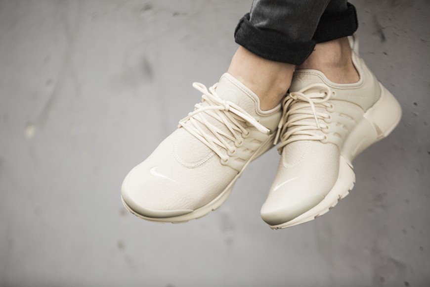 nike-878071-100-wmns-air-presto-3