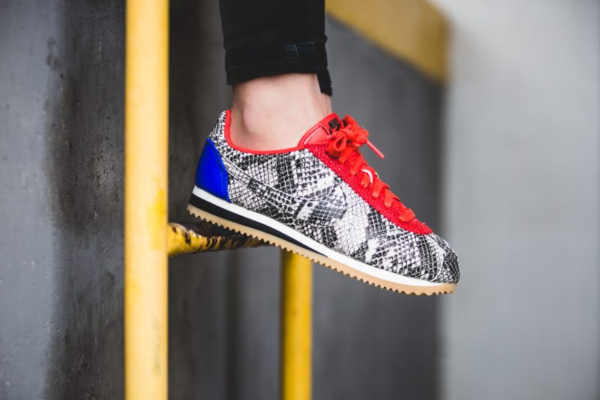 nike-833657-100-wmns-classic-cortez-leather-prem-4