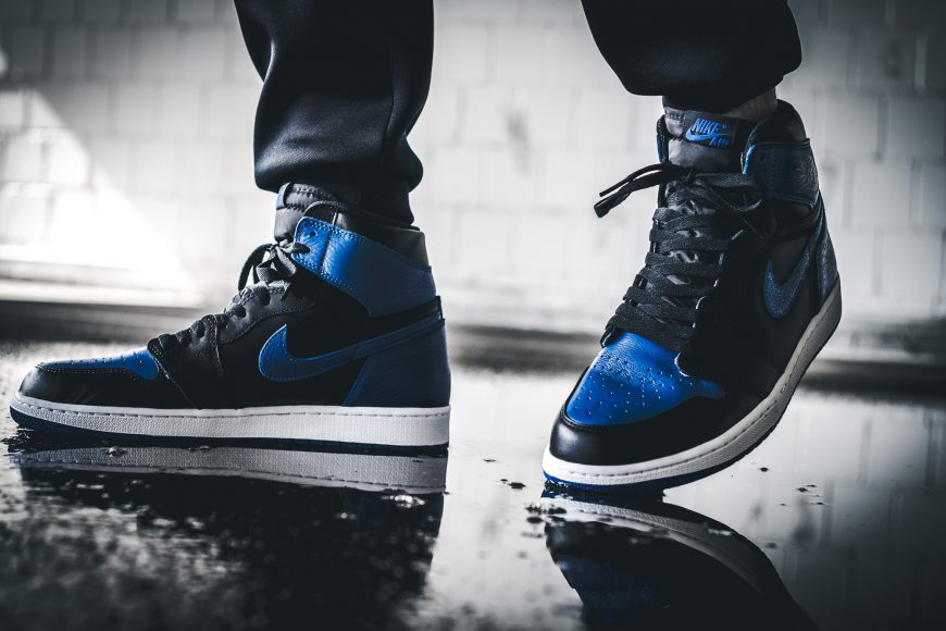 nike-555088-007-air-jordan-1-royal-5