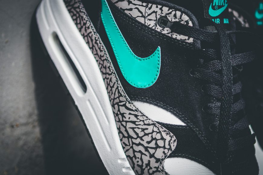nike-908366-001-air-max-1-atmos-elephant-7