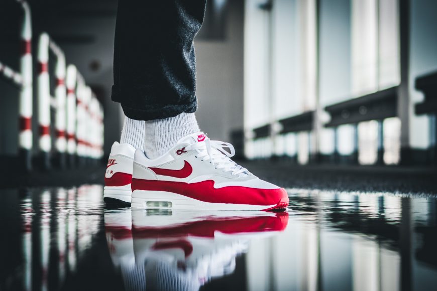 nike-908375-100-air-max-1-og red-4