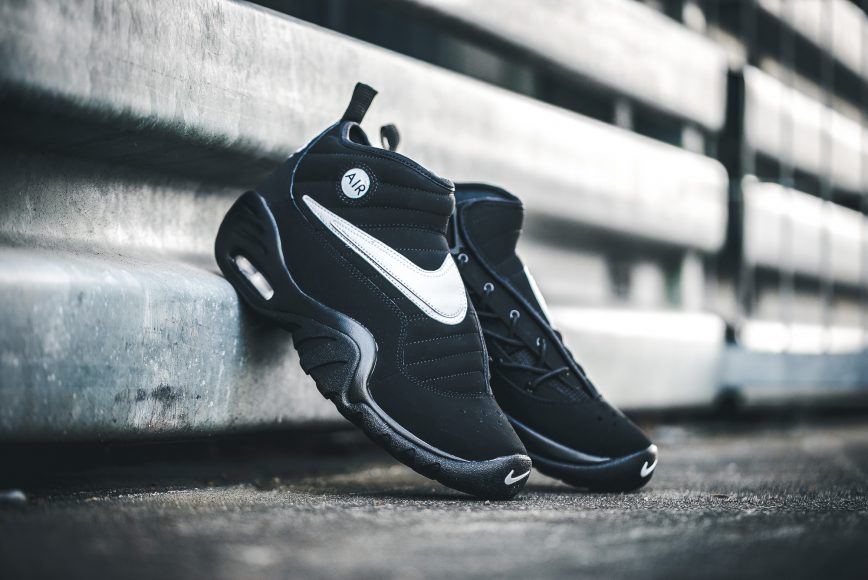 nike-880869-001-air-shake-ndestrukt-black-1