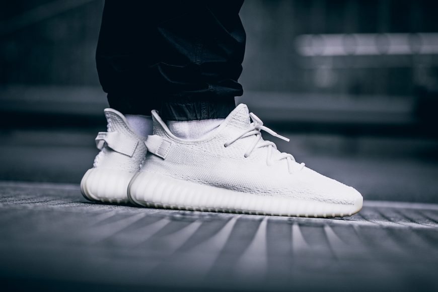 themoldernway_yeezyboost_v2_cream_2