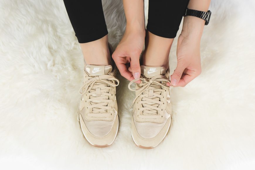nike-828407-202-WMNS-internationalist-6