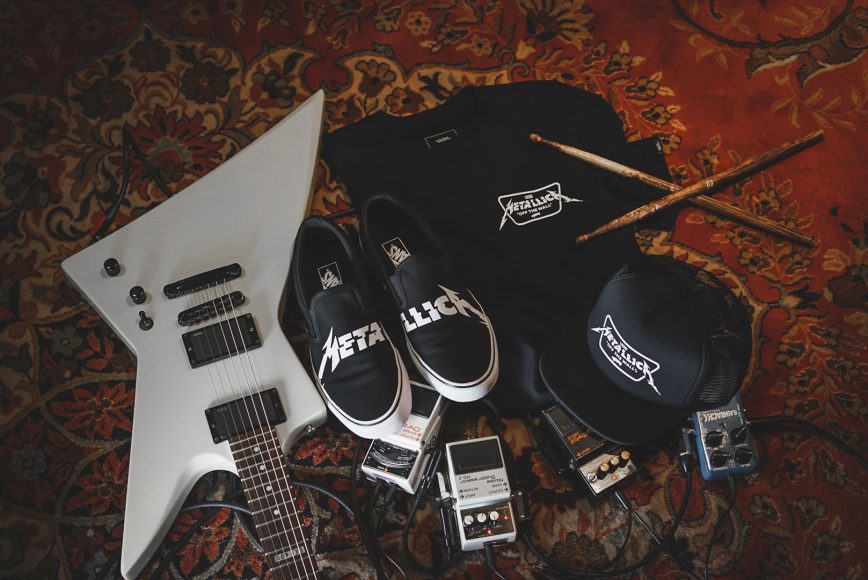 vans-PACK-VN0A3HMJ-VN0A3HSV-VA38F7PZJ-metallica-2