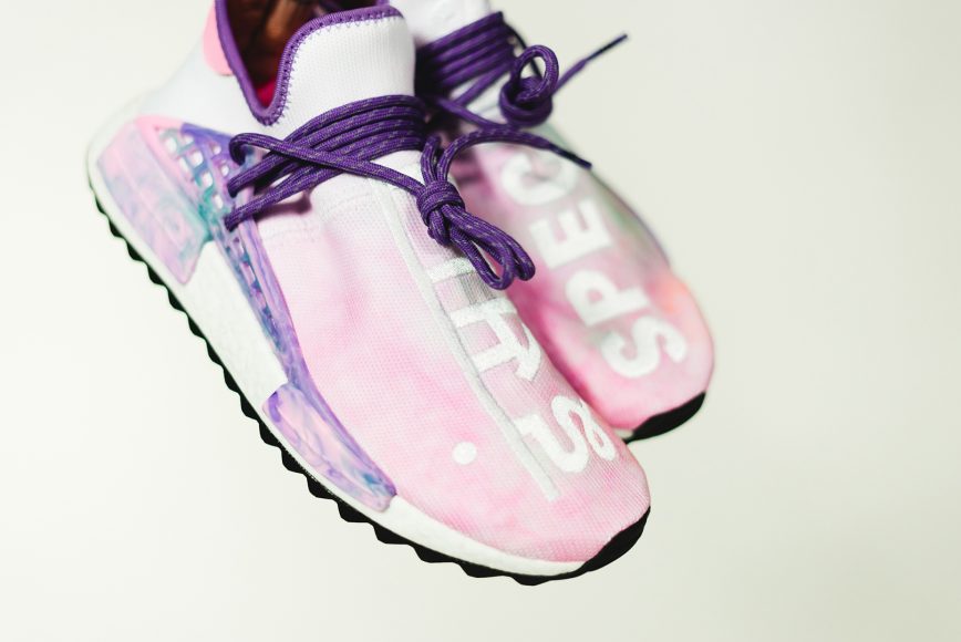adidas-AC7362-pw-hu-holi-nmd-mc-5