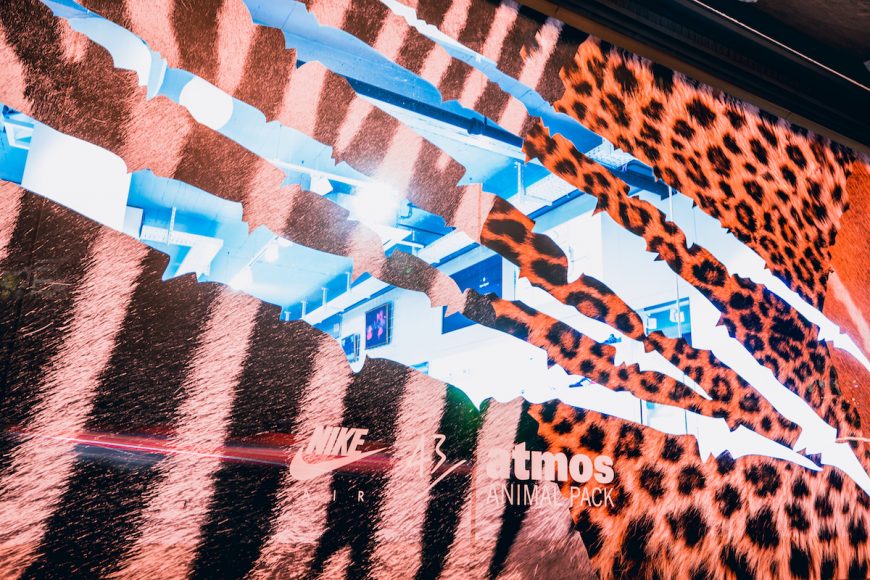 themoldernway_43einhalb_nike_animal_window_4