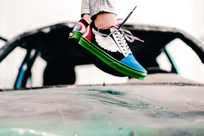 vans-VA38G1U3V-wmns-marvel-old-skool-captain-america-7