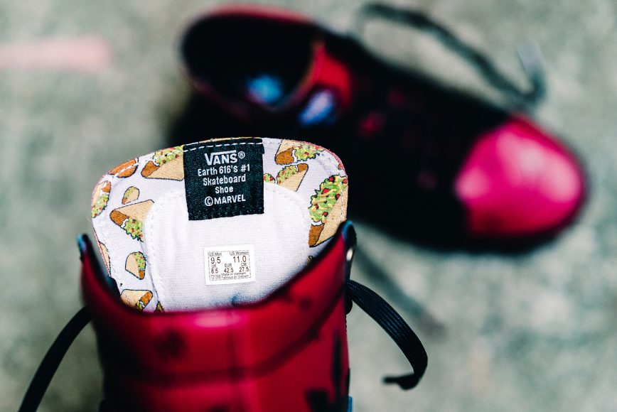 vans-VA38GEUBJ-marvel-sk8-hi-deadpool-13