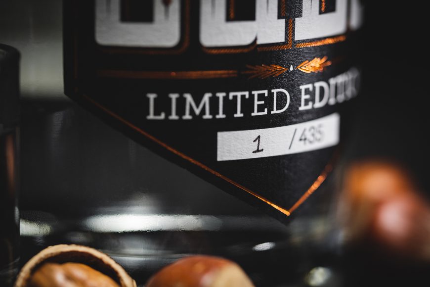 gude-43einhalb-TEASER-DETAIL-gude-nacht-haselnuss-schnapps-8