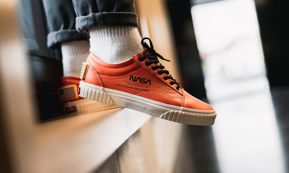 vans-VN0A38G1UPA1-x-nasa-space-old-skool-1