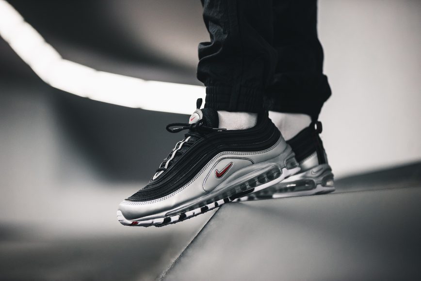 nike-at5458-001-air-max-97-qs-1