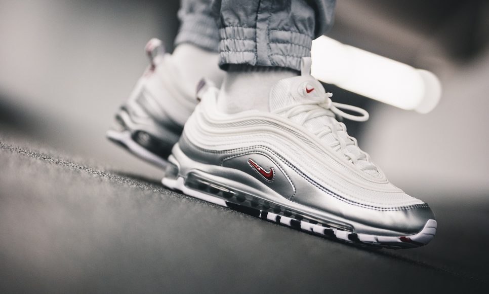 nike-at5458-100-air-max-97-qs-3