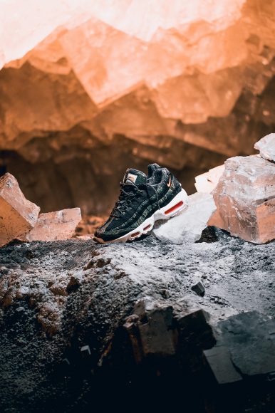 themoldernway_43einhalb_nike_carhartt_18
