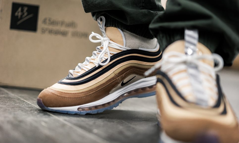nike-921826-201-air-max-97-shipping-box-1